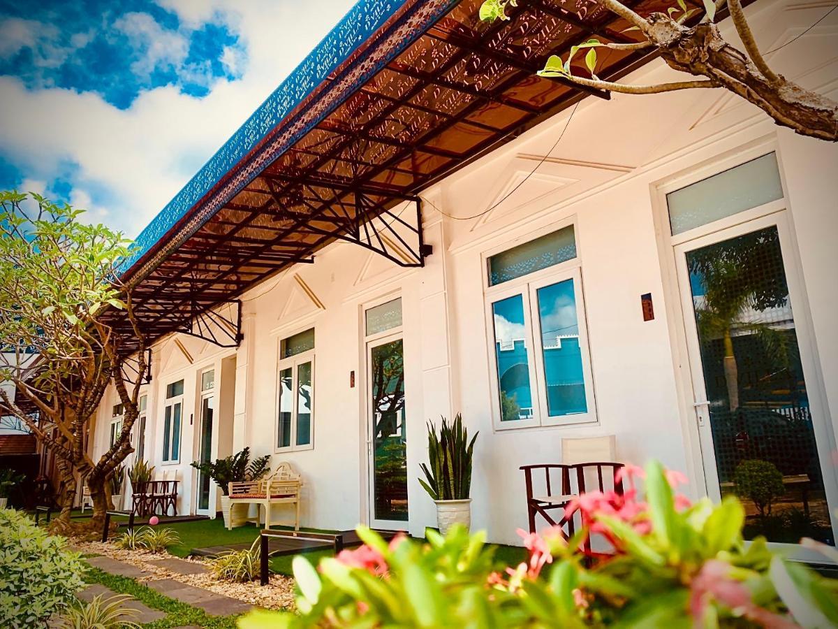 D'Villa Hotel - Homestay كون توم المظهر الخارجي الصورة